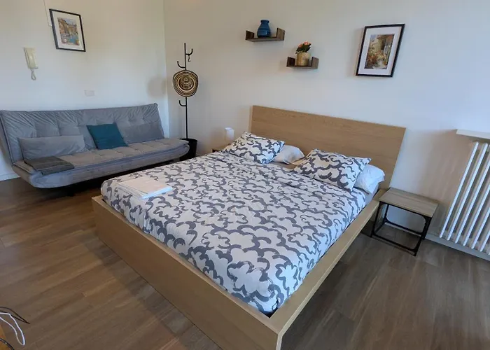 & Montains View With Free Parking, 1hour From Stresa & Borromean Islands לואינו