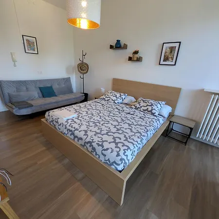 & Montains View With Free Parking, 1hour From Stresa & Borromean Islands Luino