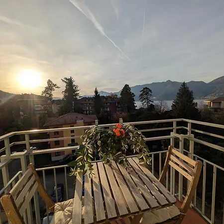 & Montains View With Free Parking, 1hour From Stresa & Borromean Islands Luino